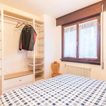 Casa Muffolina Διαμέρισμα Canazei